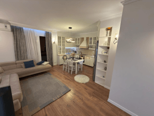 Jepet me Qira Apartament 3+1+2 Tualete “Selitë”, Tiranë.